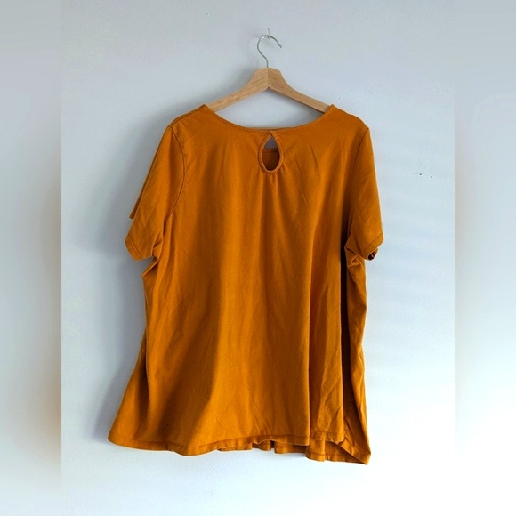 Plus size Roaman's flowy mustard yellow blouse, keyhole neck, 100% soft cotton - Picture 5 of 9